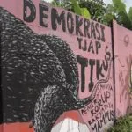 Indonesia Tidak Baik-Baik Saja: Aksi Street Art Pasuruan Suarakan Kritik Sosial